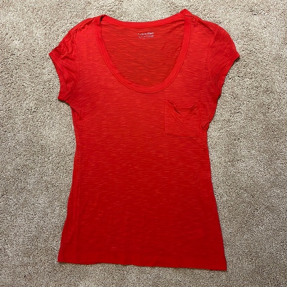 Calvin Klein- Red Scoop Neck Pocket Tee- Small - Picture 1 of 3